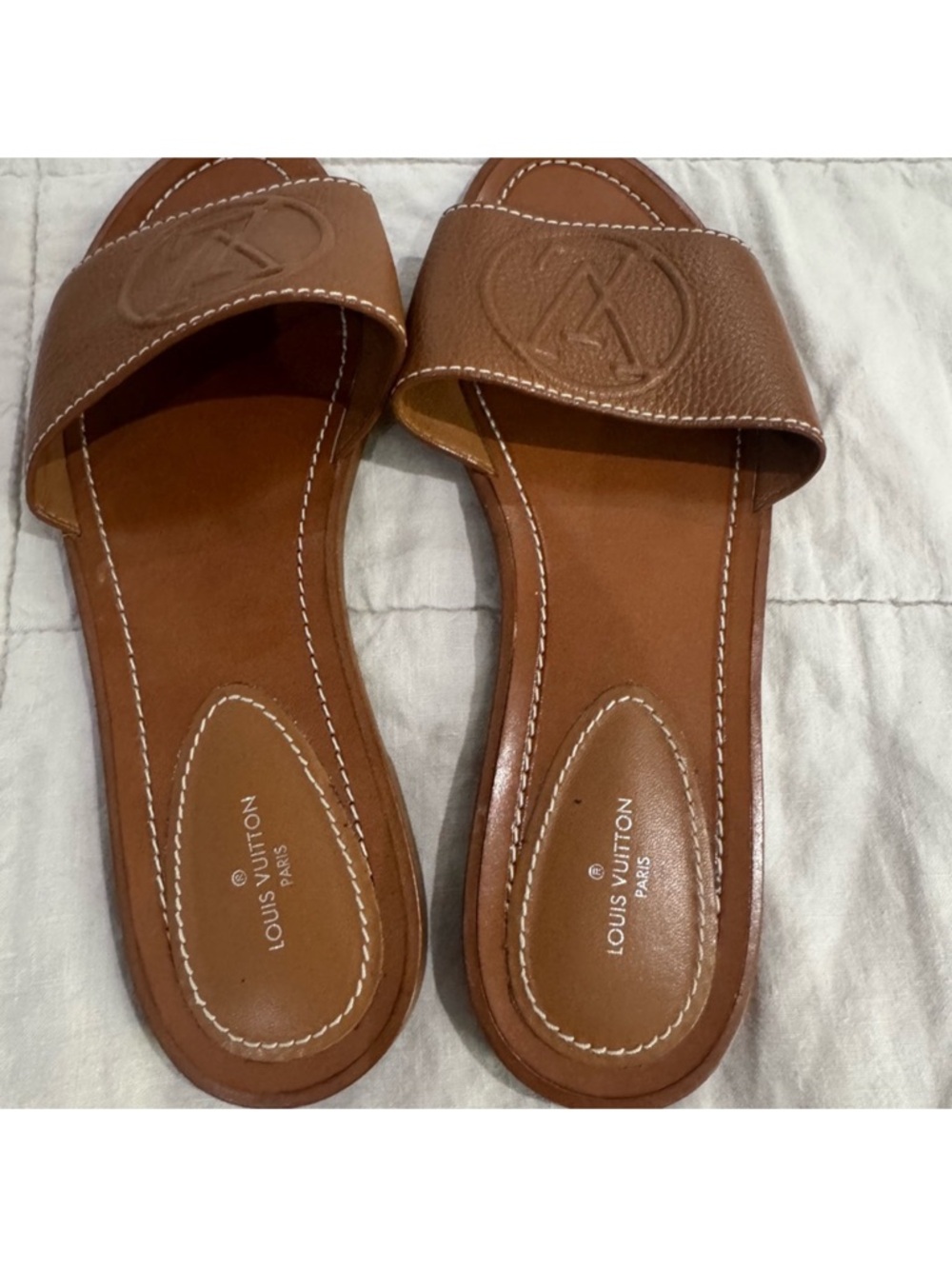 Louis Vuitton Tan Leather Slide Mules size 38